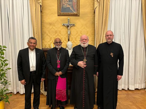 Besuch von Großerzbischof Mar Raphael bei Erzbischof Pedro López Quintana, Apostolischer Nuntius in Österreich